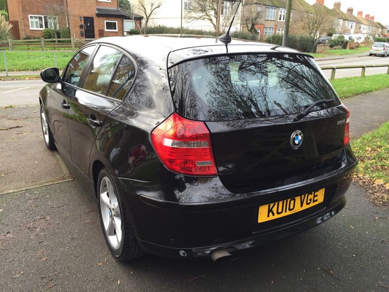 2010 BMW 1 Series 2.0 116i Sport 5dr image 3