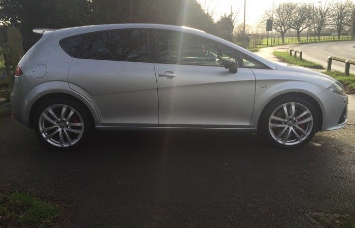 2007 Seat Leon 2.0 TFSI Cupra 5dr image 3
