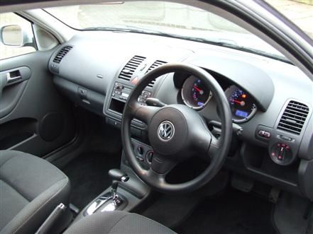 2001 VOLKSWAGEN POLO 1.4 MATCH 5DR image 4