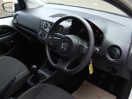 2013 VOLKSWAGEN UP! 1.0 TAKE UP 5DR image 4