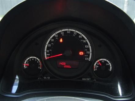 2013 VOLKSWAGEN UP! 1.0 TAKE UP 5DR image 5