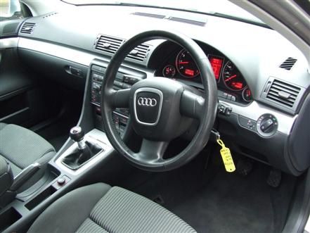 2005 AUDI A4 AVANT 2.0 TFSI image 4