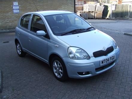 2004 TOYOTA YARIS 1.3 16V VVT-I image 1