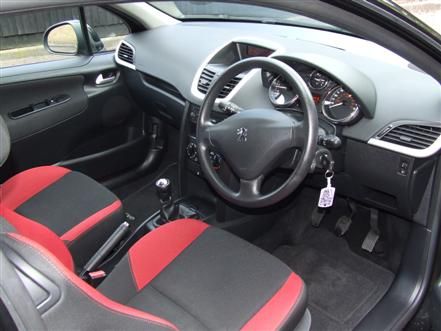 2009 PEUGEOT 207 1.4 VERVE 3DR image 4