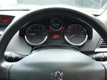 2009 PEUGEOT 207 1.4 VERVE 3DR image 5