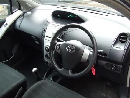 2008 TOYOTA YARIS 1.4 D-4D3DR image 5