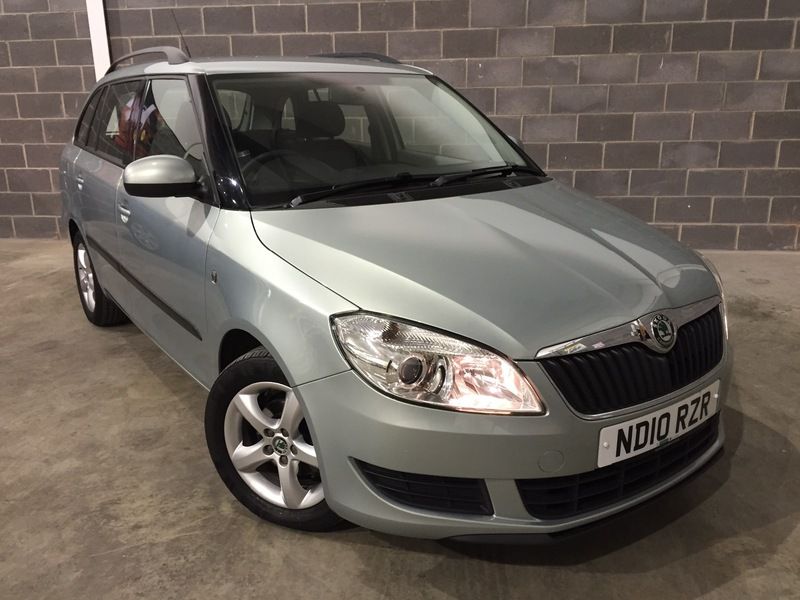 2010 Skoda Fabia SE 1.2 TSI 5dr image 1