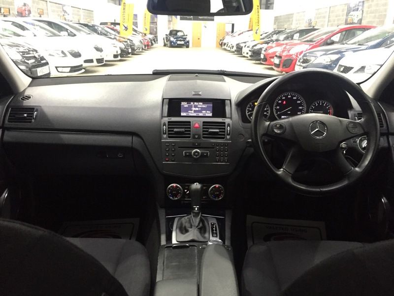 2010 Mercedes C Class C180 CGI image 4