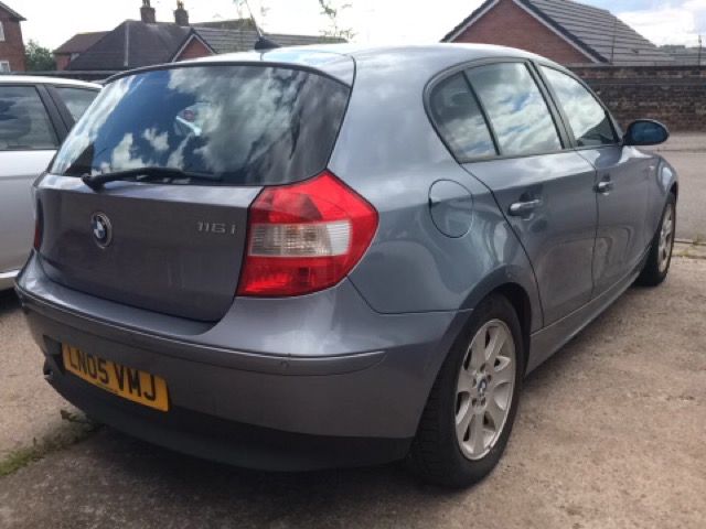 2005 BMW 1 SERIES 1.6 116I SE 5d image 3