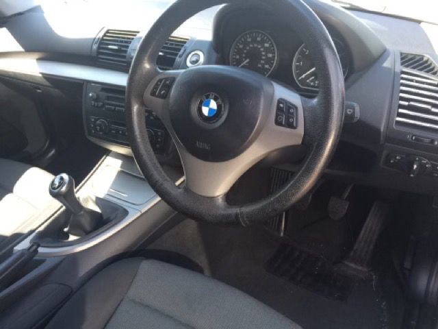 2005 BMW 1 SERIES 1.6 116I SE 5d image 4