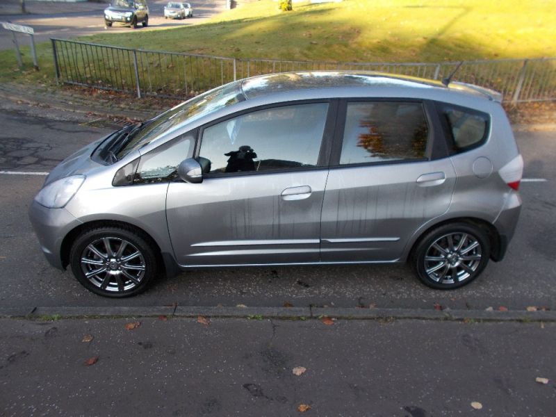2010 HONDA JAZZ I-VTEC SI image 1