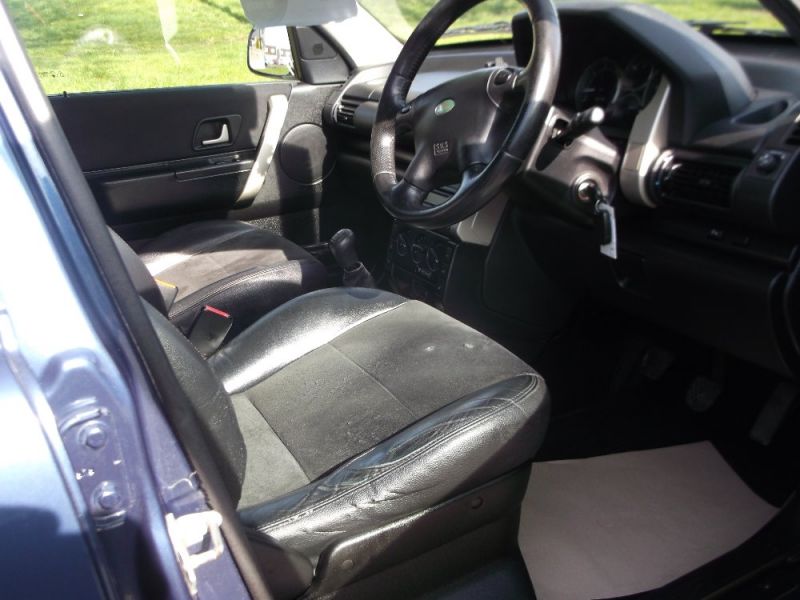 2006 LAND ROVER FREELANDER TD4 image 4