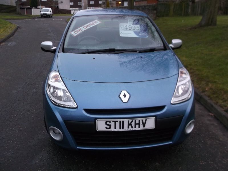 2011 RENAULT CLIO BIZU image 3
