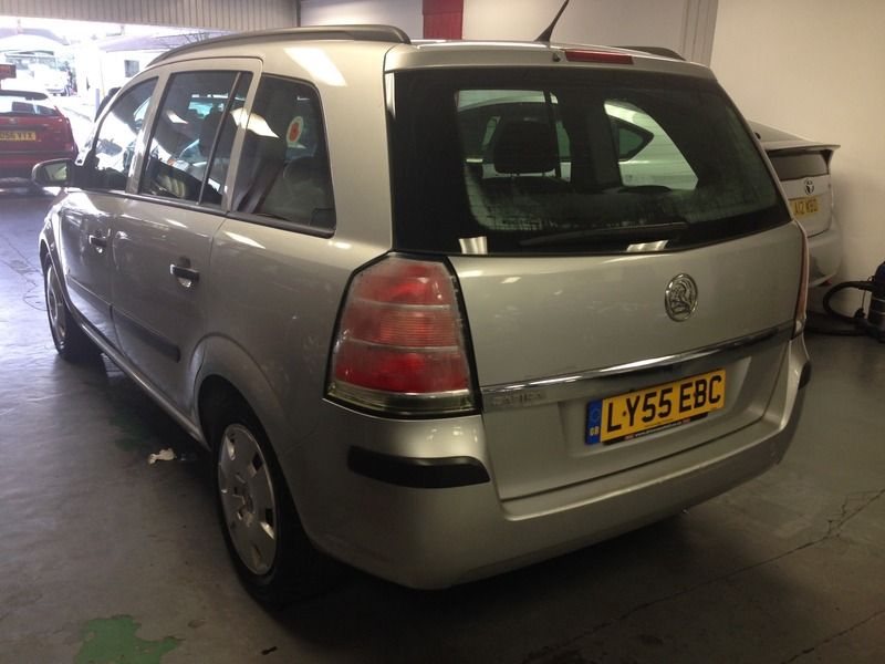 2005 Vauxhall Zafira Life 16V image 3