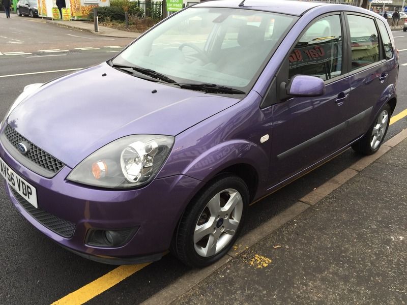 2006 Ford Fiesta Freedom 16V image 2