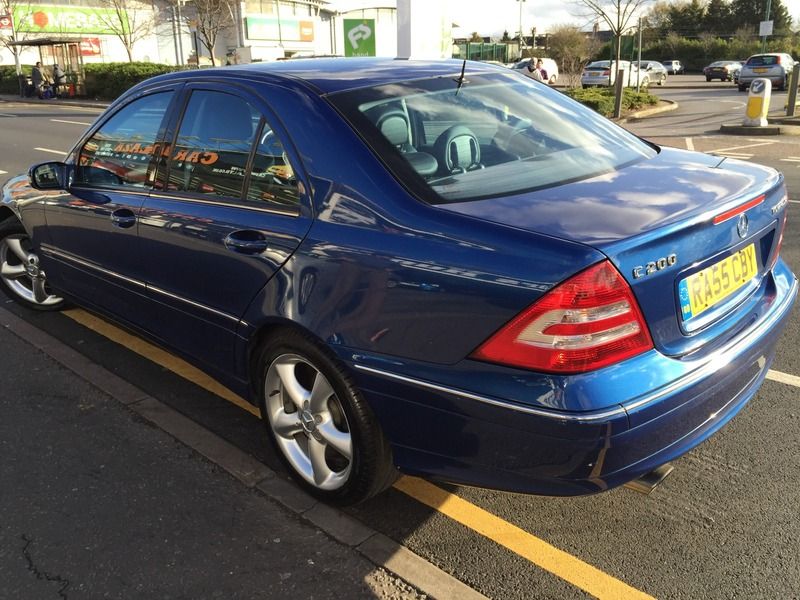 2005 Mercedes C200 Kompressor Avantgarde SE image 3