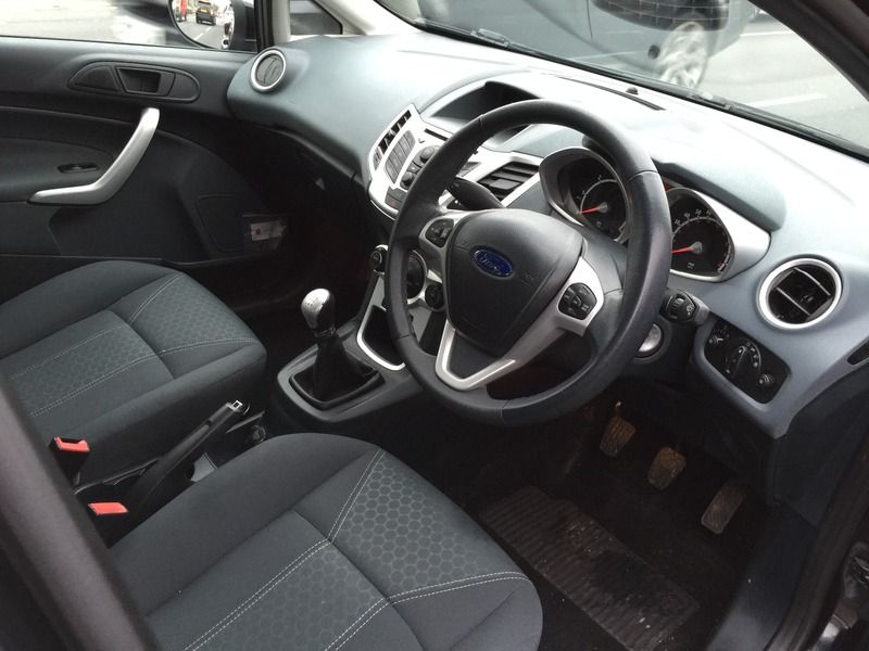 2009 Ford Fiesta Titanium TDCI image 4