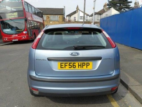 2007 Ford Focus 1.6 Zetec 5dr image 3