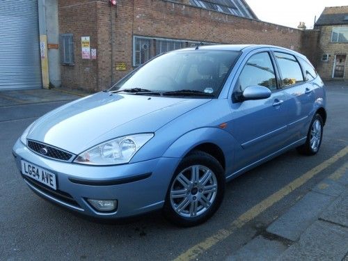 2004 Ford Focus 1.8 Ghia 5dr image 1