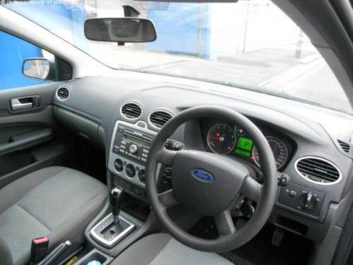 2006 Ford Focus 1.6 LX 5dr image 4