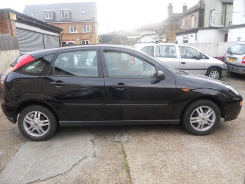 2001 Ford Focus 1.6 Zetec 5dr image 2