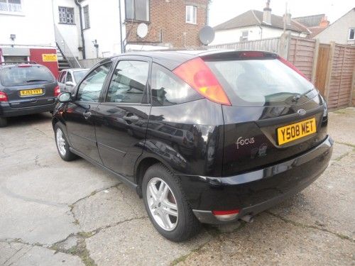 2001 Ford Focus 1.6 Zetec 5dr image 3