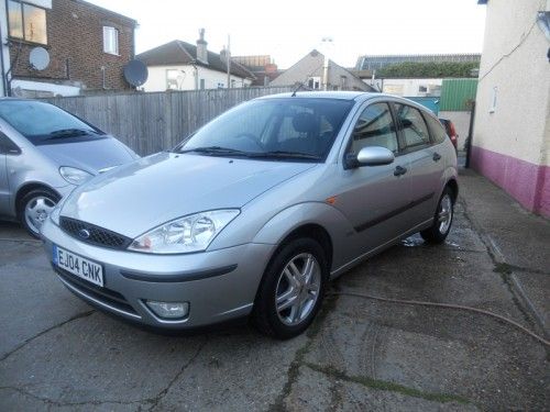 2004 Ford Focus 1.6 Zetec Automatic image 2