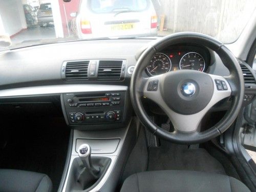 2006 BMW 1 SERIES 116i SE 5dr image 5