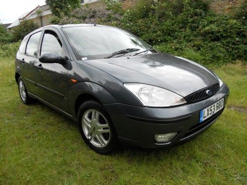 2003 Ford Focus 1.6 Zetec 5dr image 1
