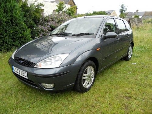 2003 Ford Focus 1.6 Zetec 5dr image 3