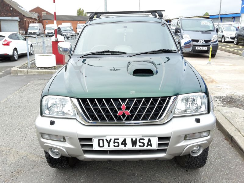 2004 Mitsubishi L200 image 1