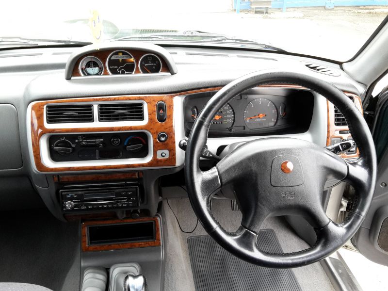 2004 Mitsubishi L200 image 4