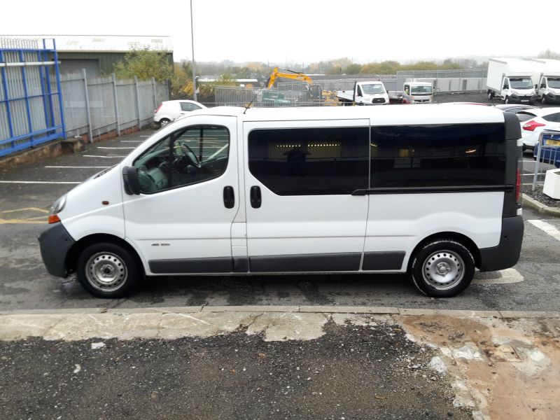 2006 Renault Trafic LL29 Lwb Van image 1
