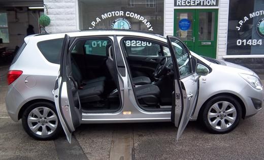 2010 Vauxhall Meriva 1.4 16v Se 5dr image 5