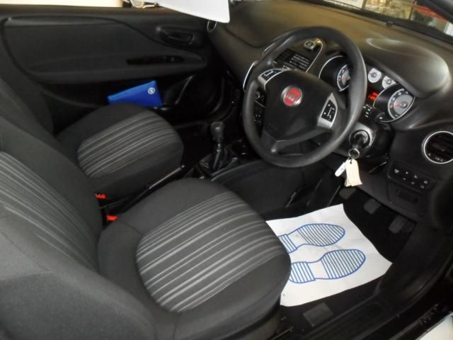 2011 FIAT PUNTO EVO 1.2 MYLIFE 3d image 4