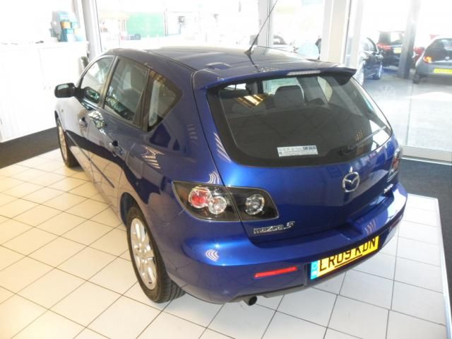 2009 MAZDA 3 1.6 TAKARA 5d image 3