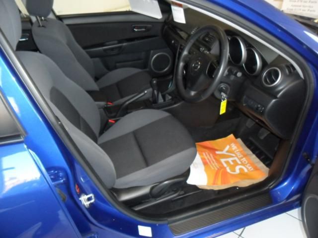 2009 MAZDA 3 1.6 TAKARA 5d image 4