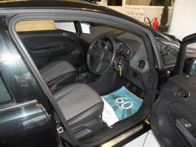 2012 VAUXHALL CORSA 1.4 SE 5d image 4