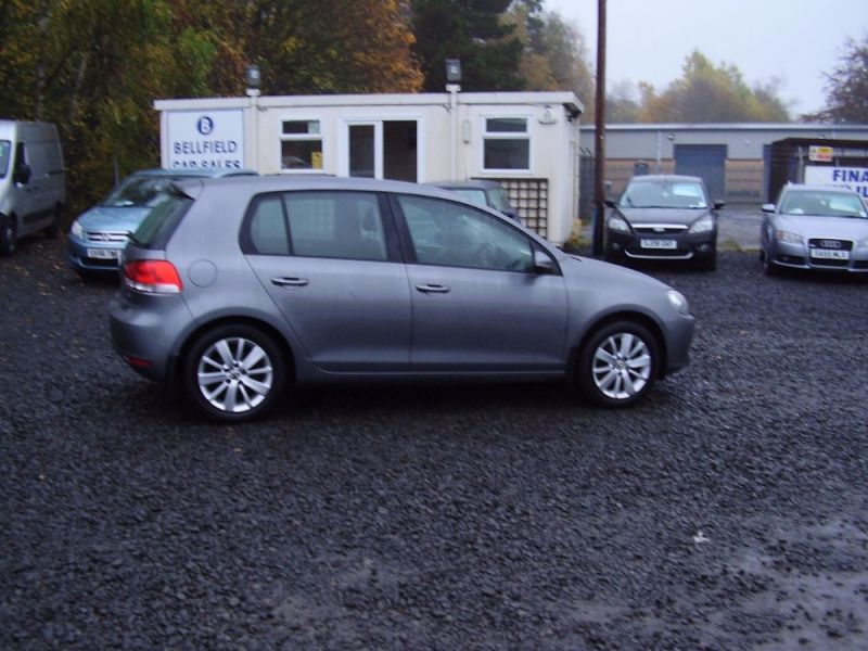2010 VOLKSWAGEN GOLF SE TSI image 2