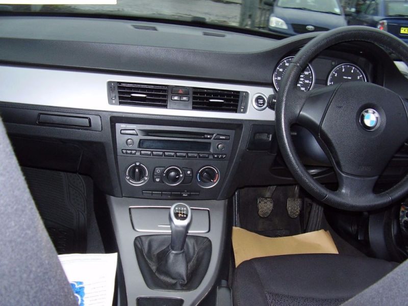 2008 BMW 3 SERIES 318I ES TOURING image 4