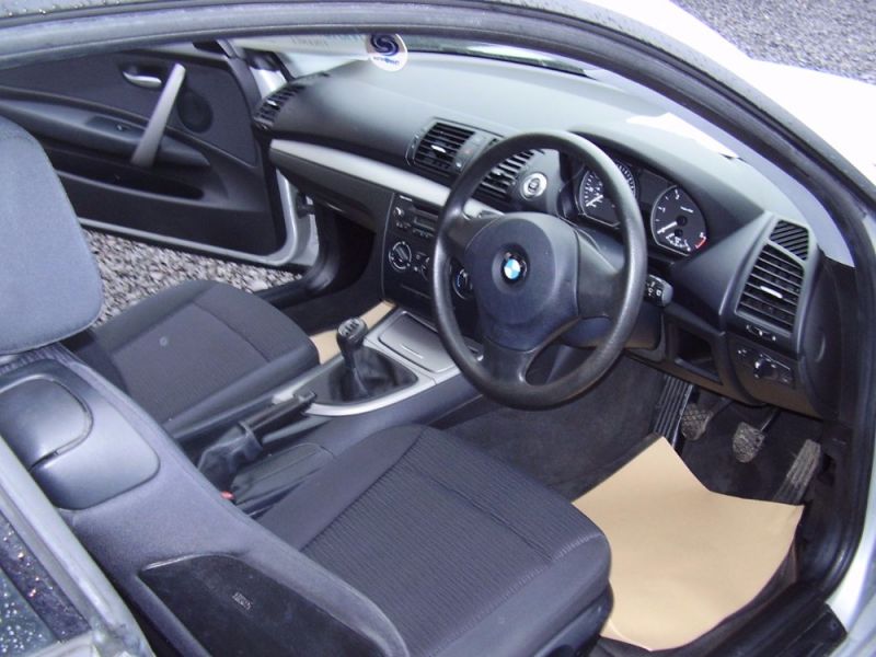 2007 BMW 1 SERIES 118D ES image 4