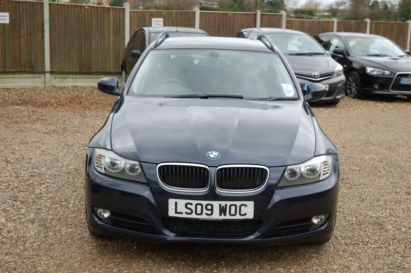 2009 BMW 3 Series 320d image 4