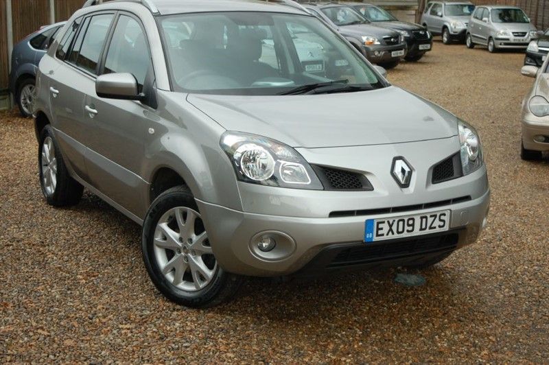 2009 Renault Koleos 2.0 dCi Dynamique 5dr image 1