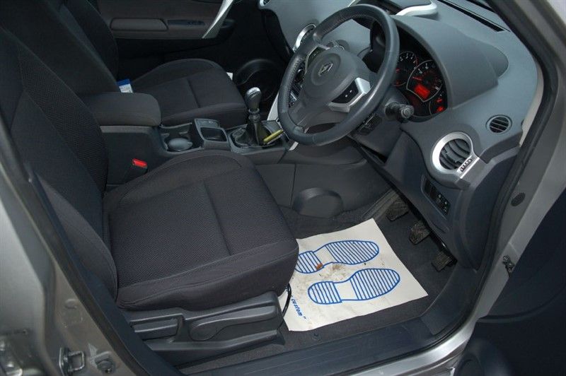 2009 Renault Koleos 2.0 dCi Dynamique 5dr image 4