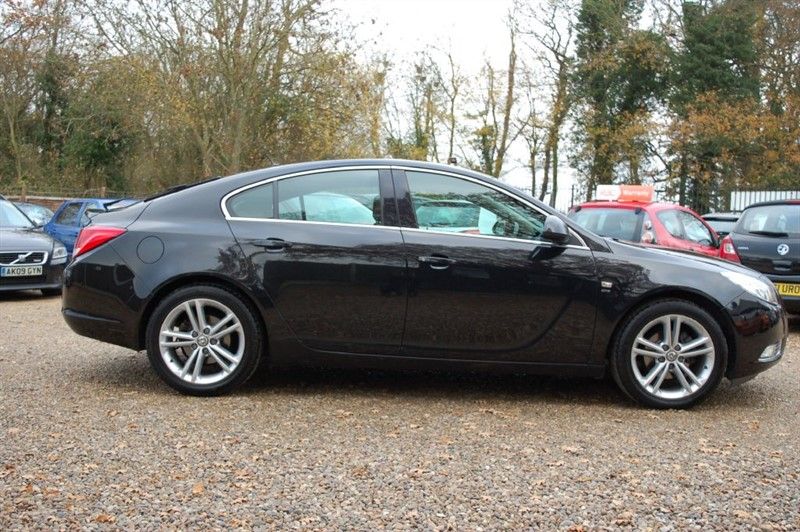 2011 Vauxhall Insignia 1.8 SRI image 2
