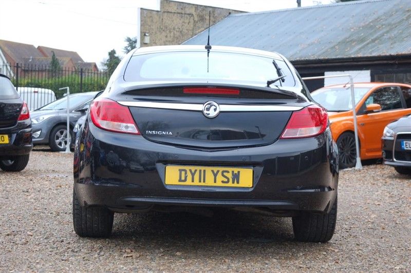 2011 Vauxhall Insignia 1.8 SRI image 3