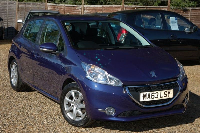 2013 Peugeot 208 ACTIVE 1.2 image 1