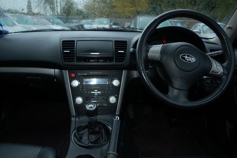 2008 Subaru Outback 2.0 D RE image 4