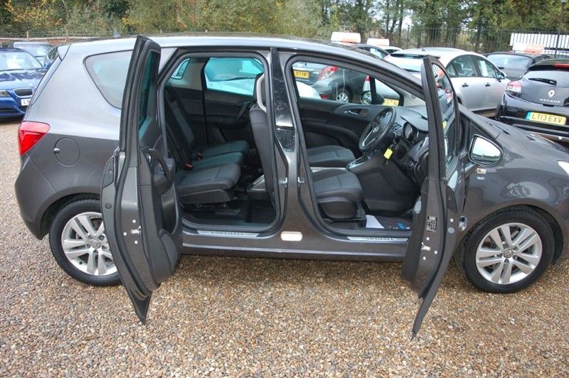 2011 Vauxhall Meriva 1.7 SE CDTI image 5