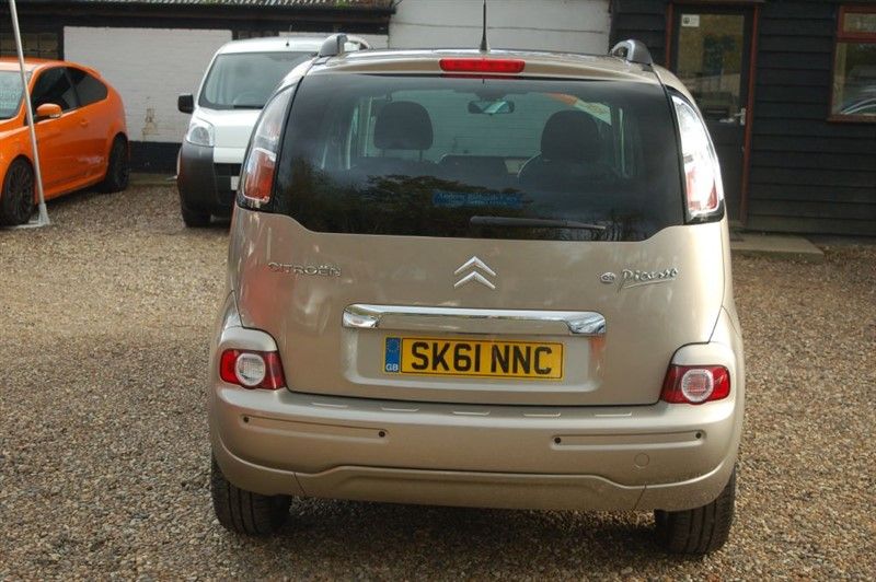 2011 Citroen C3 Picasso EXCLUSIVE 1.6 HDI image 3